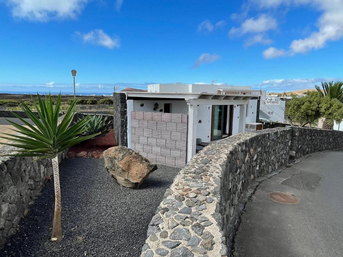 Sun, Relax & Lava, Free Wifi 600Mb, Bbq Villa Tinajo Eksteriør bilde